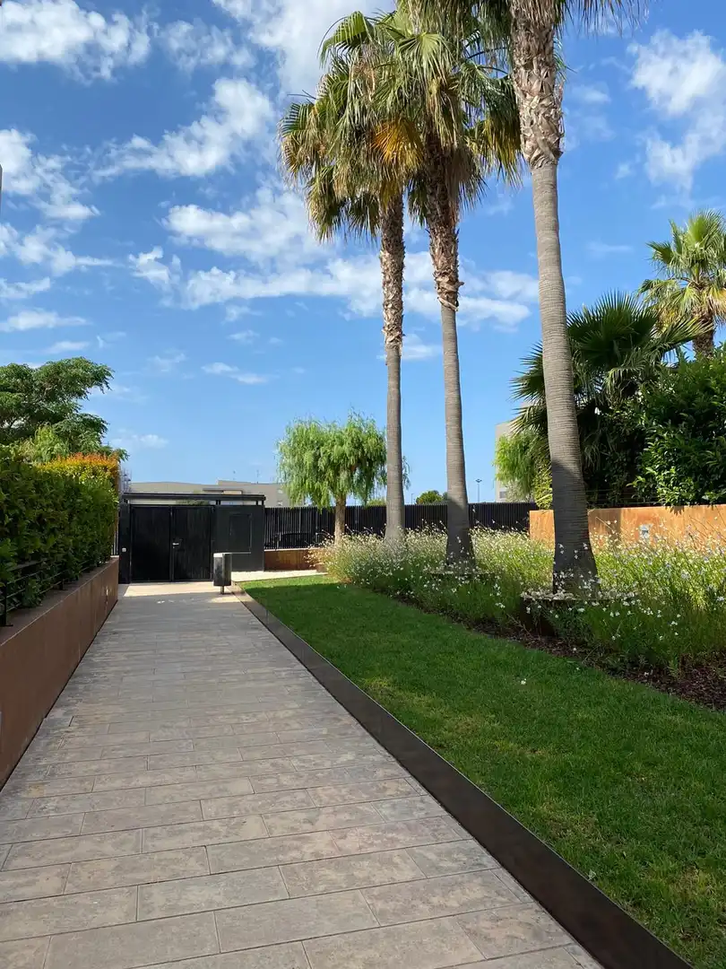 Terrassa de Apartament en venda en Eivissa amb Aire condicionat, Calefacció i Jardí privat