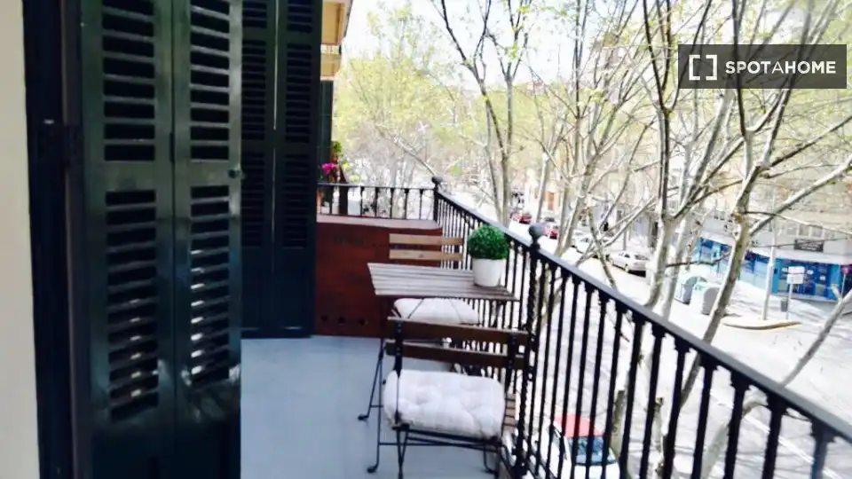 Balcony of Flat for share in  Palma de Mallorca  with Air Conditioner, Terrace and Furnished