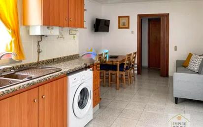 Kitchen of Flat for sale in  Valencia Capital