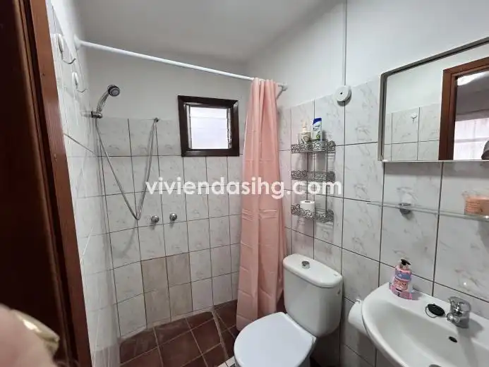 Baño de Casa o chalet de alquiler en Los Realejos con Terraza, Amueblado y Se aceptan mascotas