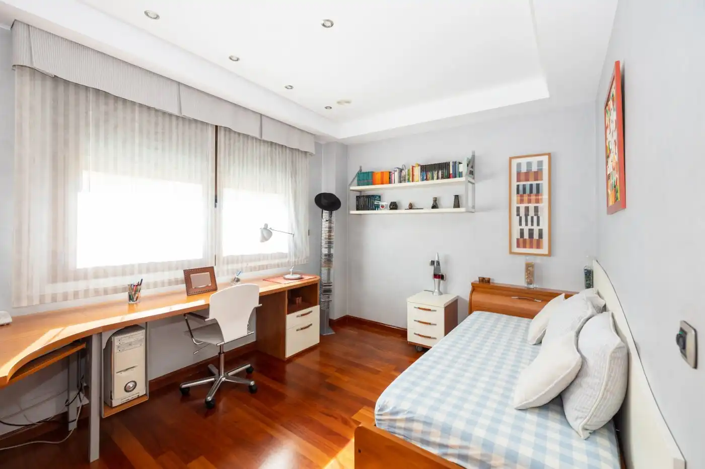 Bedroom of Houses for sale in Granada  with Air Conditioner, Heating and Terrace