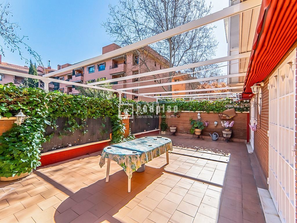 Terraza de Piso en venta en Alcorcón con Calefacción, Parquet y Terraza
