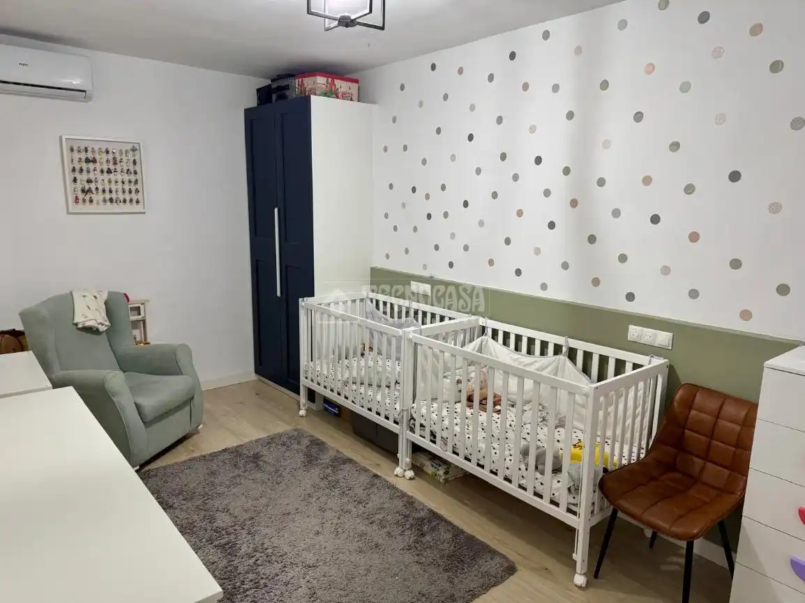 Habitación de Piso en venta en  Madrid Capital con Aire acondicionado y Calefacción