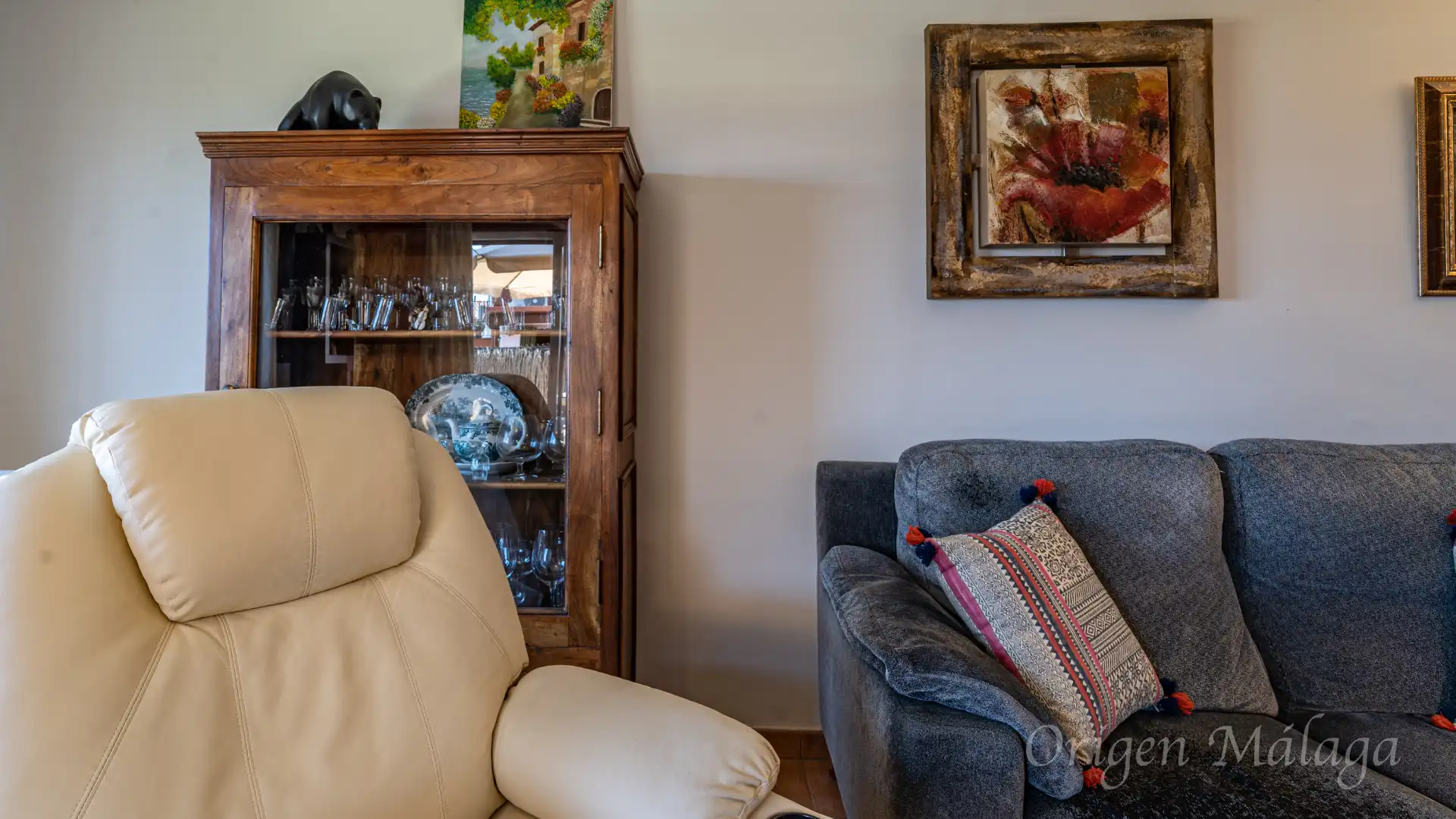 Sala de estar de Casa adosada en venta en Vélez-Málaga con Calefacción, Jardín privado y Terraza