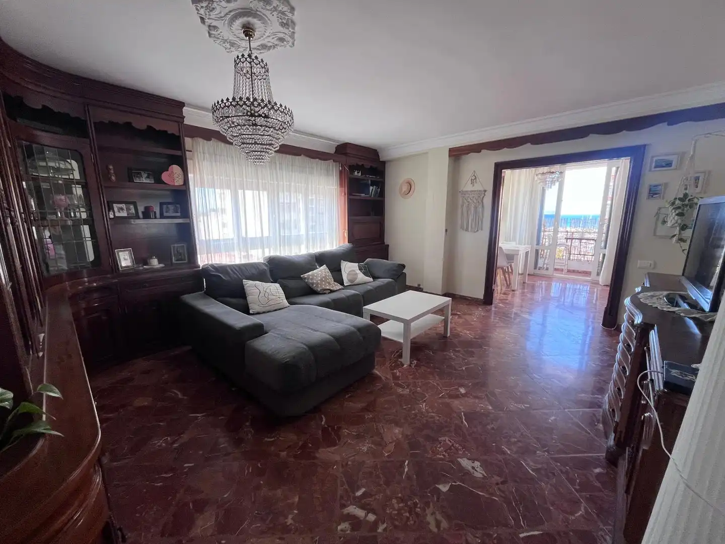Flat with terrace for sale in Carrer Salut 17, imagen 3