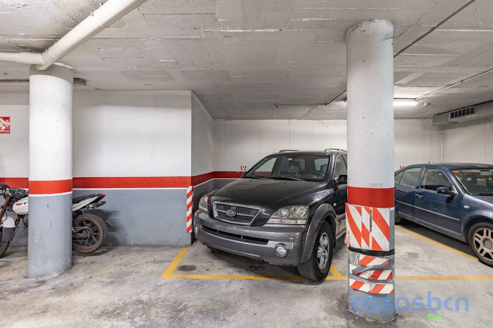 Parking of Flat for sale in Terrassa  with Air Conditioner and Heating