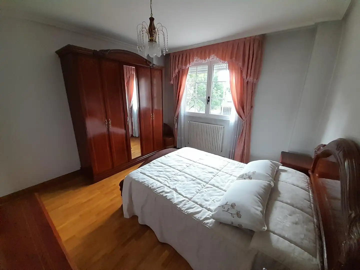 Ground floor for sale in Zona Alta