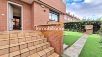 Exterior view of Single-family semi-detached for sale in Cirueña  with Heating, Private garden and Terrace