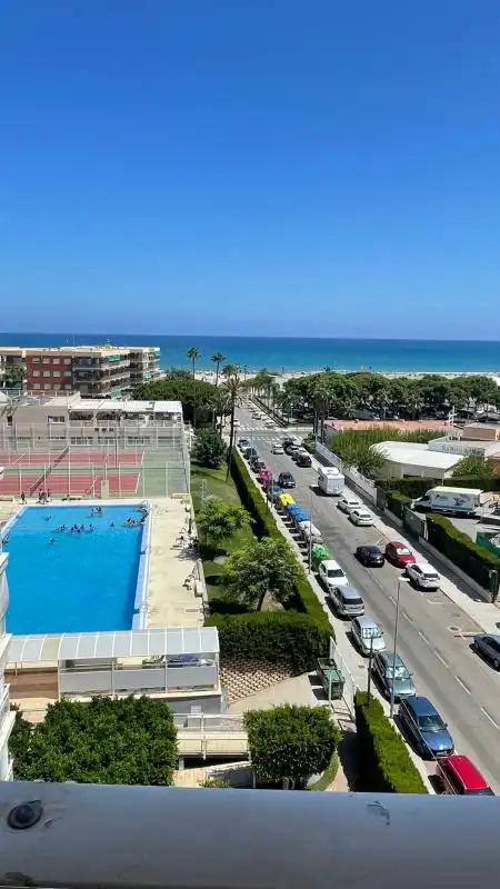 Außenansicht von Wohnung zur Miete in Canet d'En Berenguer mit Klimaanlage, Heizung und Privatgarten