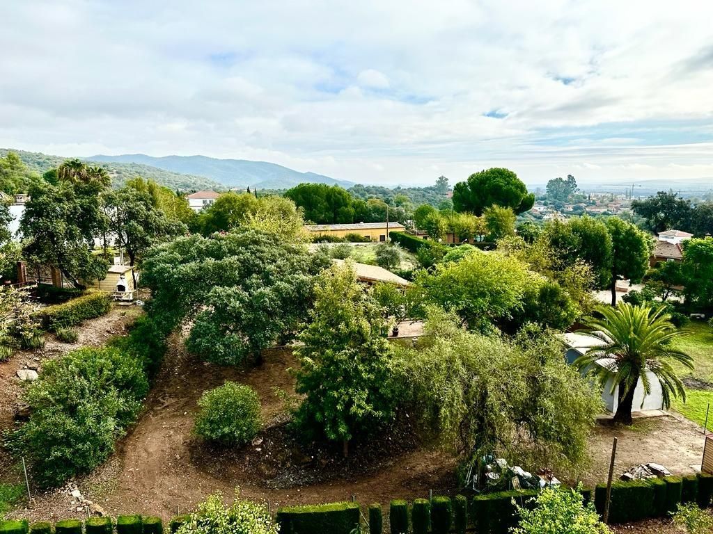 Jardí de Pis de lloguer en  Córdoba Capital amb Aire condicionat, Calefacció i Jardí privat