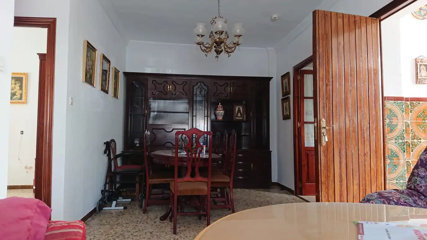Haus zum Verkauf in Calle Jacinto Benavente 16, imagen 4