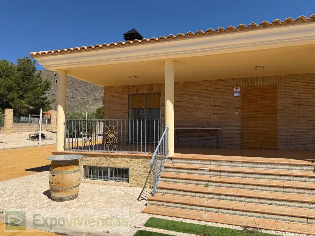 Vista exterior de Casa o chalet en venta en Jumilla con Jardín privado, Terraza y Piscina