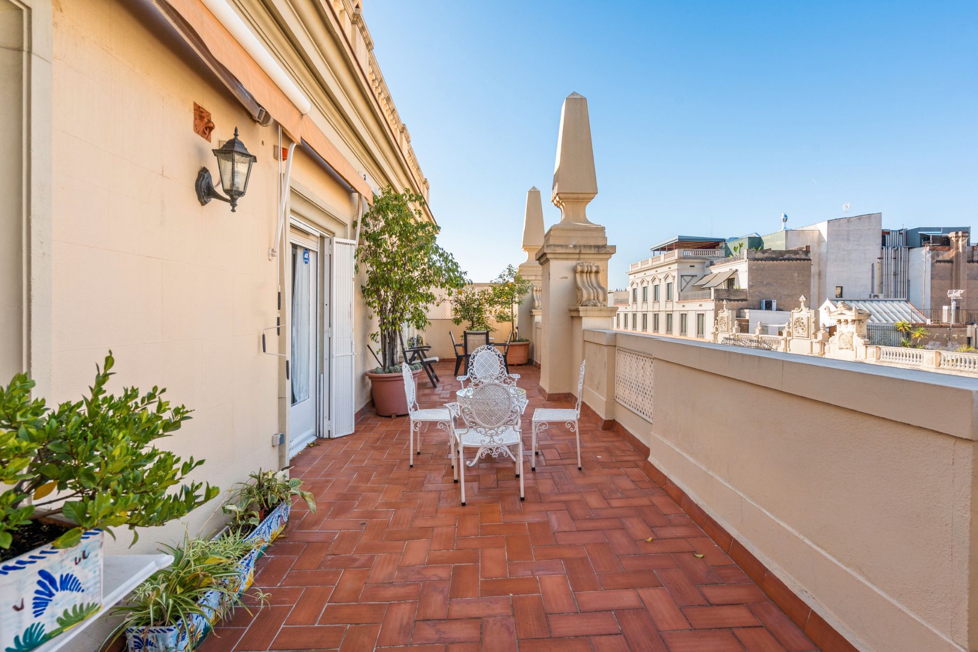 Dachboden zur Miete in Carrer de Mallorca, Sagrada Família, Eixample