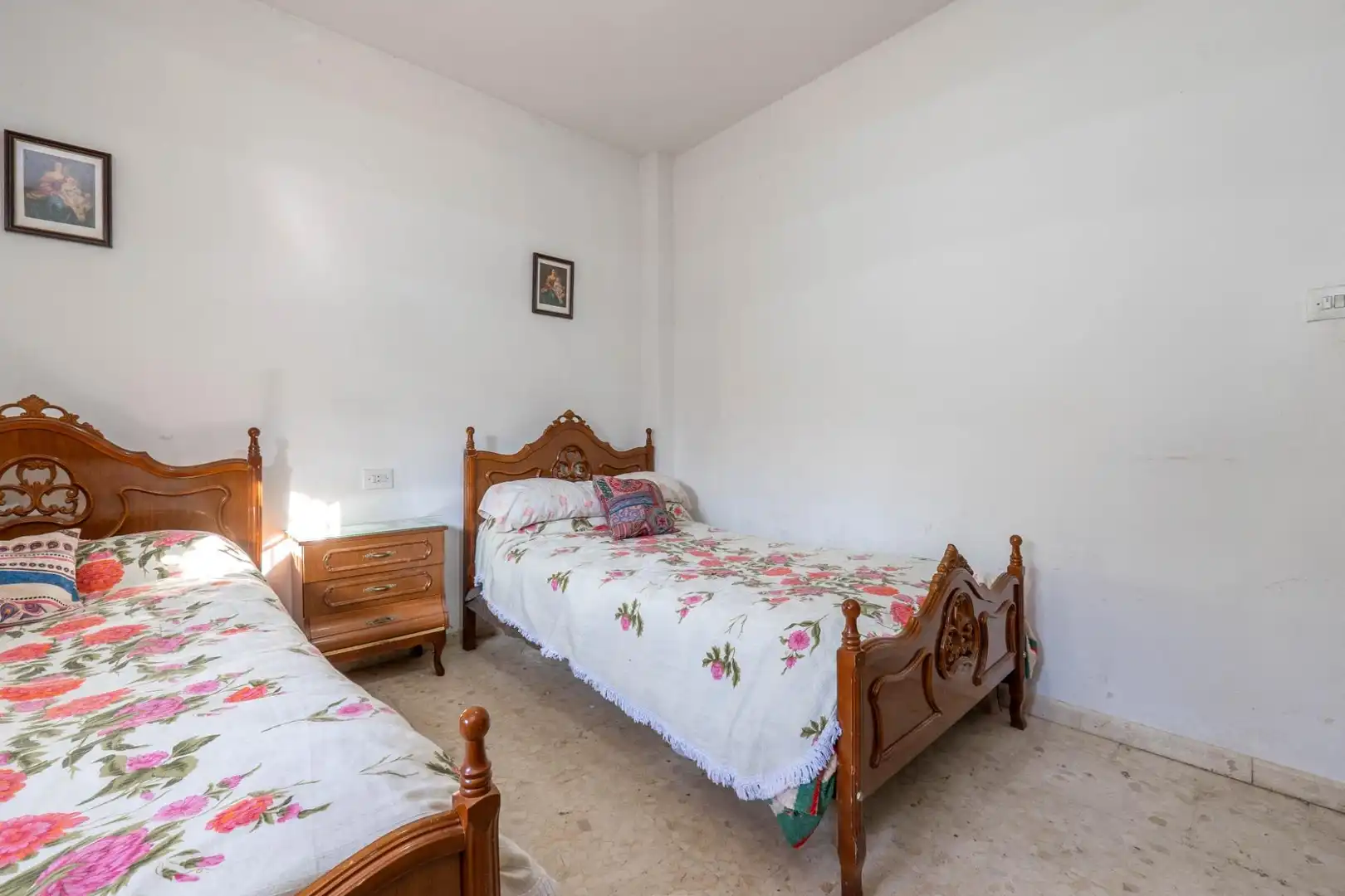 Schlafzimmer von Country house zum Verkauf in Las Gabias mit Privatgarten, Terrasse und Abstellraum