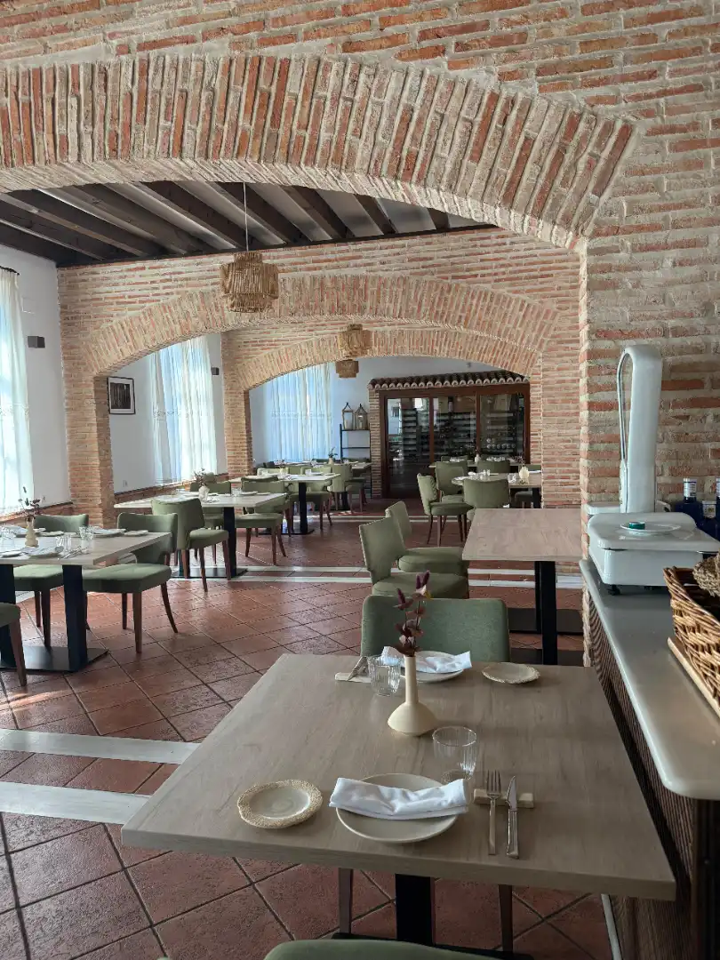 Edificio en venta en Malpica de Tajo con Alarma