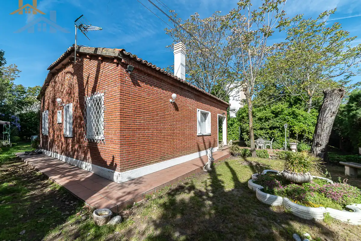 Außenansicht von Haus oder Chalet zum Verkauf in Griñón mit Heizung, Privatgarten und Schwimmbad