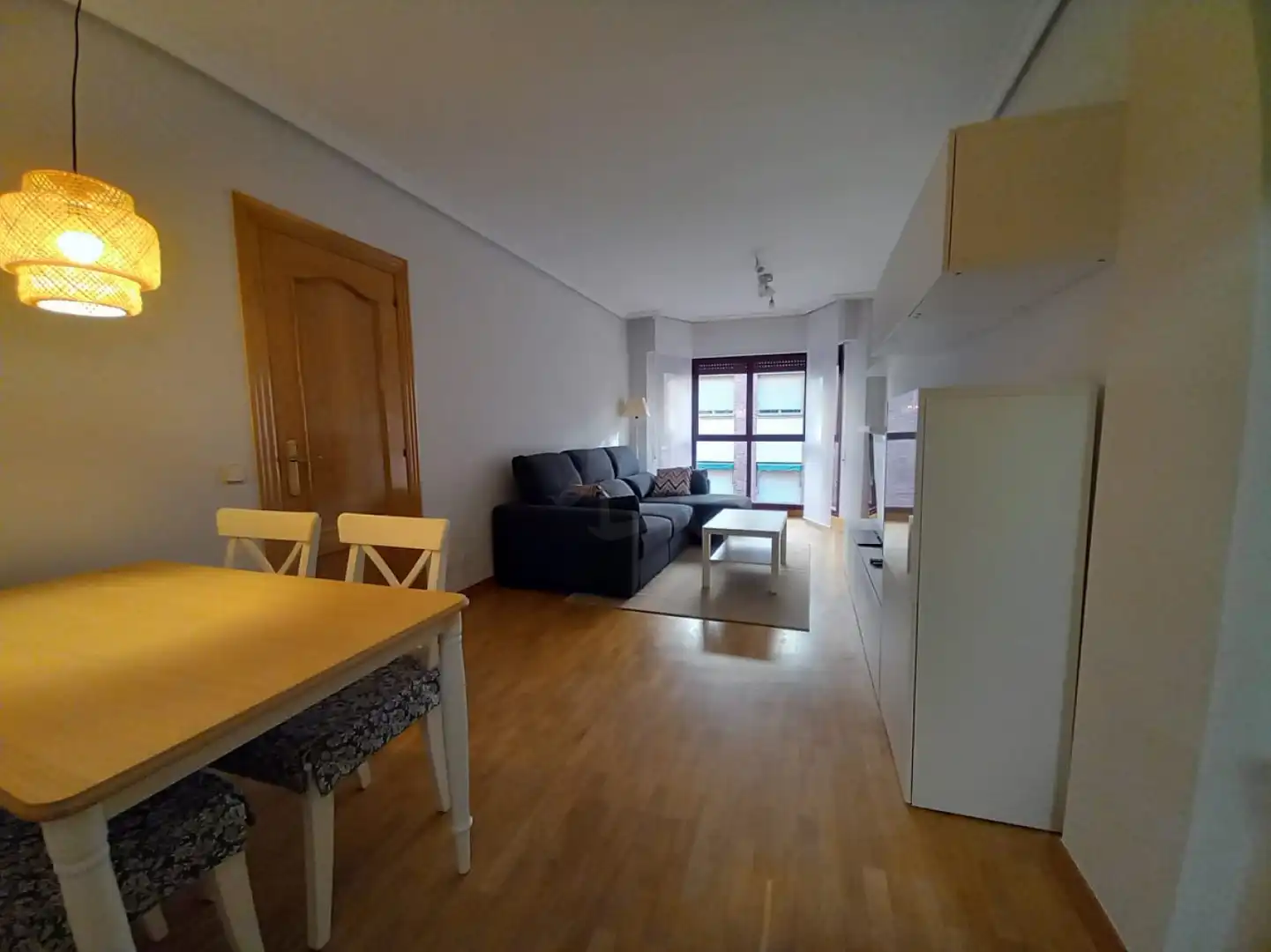 Piso de alquiler en Logroño - CL PILAR SALARRULLANA, Gran Via