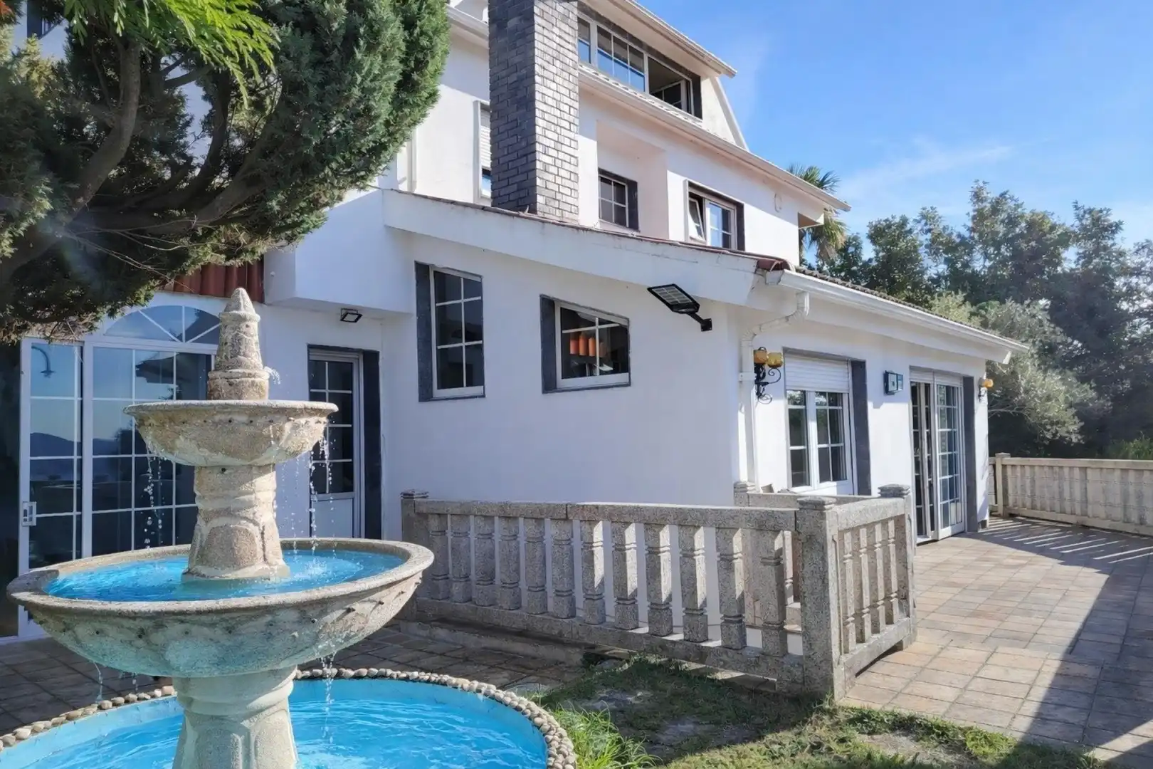 Houses for sale in Teis