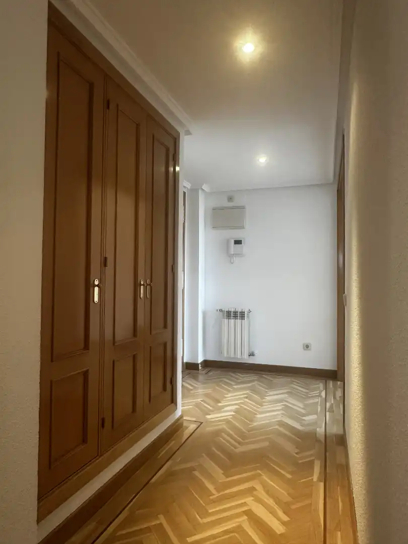 Dormitori de Pis en venda en Madrid amb Aire condicionat, Calefacció i Parquet