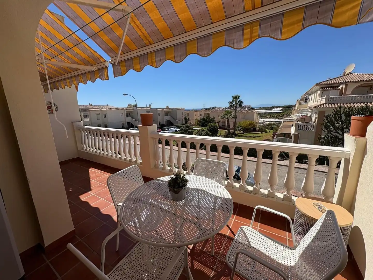 Terrassa de Apartament de lloguer en Torrox amb Terrassa i Piscina comunitària
