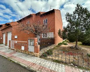 Exterior view of Single-family semi-detached for sale in Fontanar  with Heating