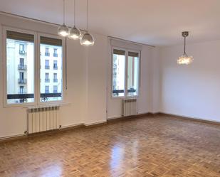 Sala d'estar de Pis de lloguer en  Madrid Capital amb Aire condicionat i Calefacció