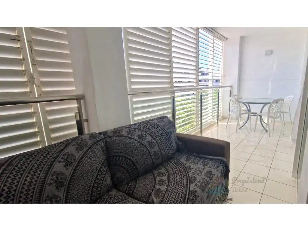 Apartament de lloguer a Calle De La Mediterrania, Ses Figueretes - Platja d'en Bossa - Cas Serres