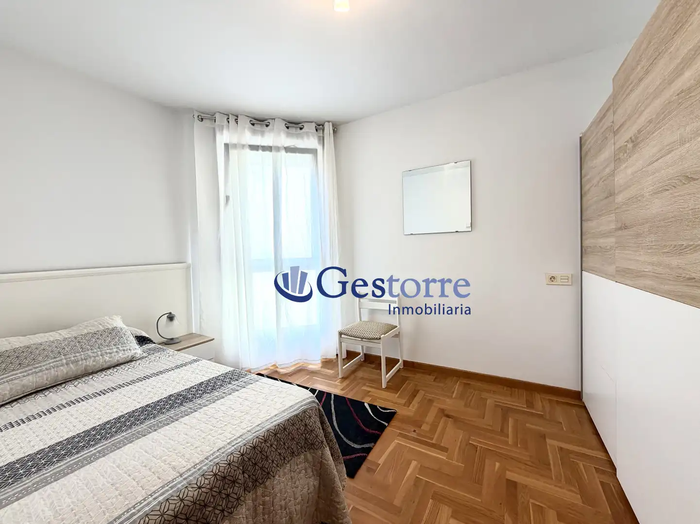 Bedroom of Flat for rent in Oviedo   with Heating and Furnished