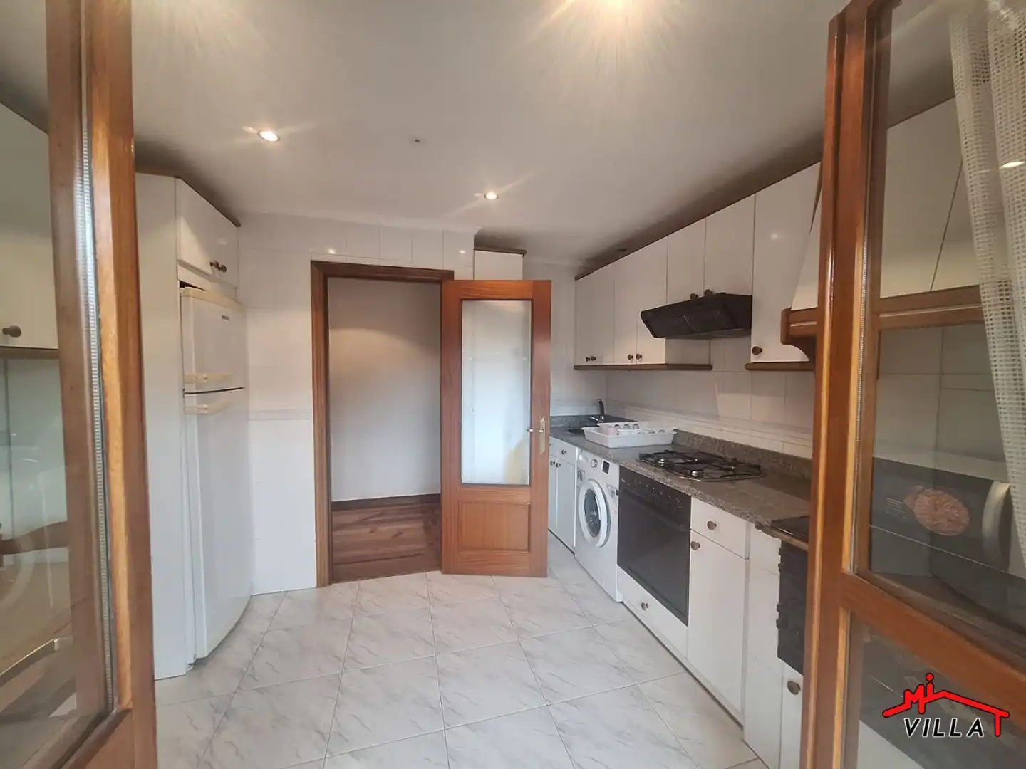 Cocina de Piso de alquiler en Ramales de la Victoria con Calefacción, Amueblado y Balcón