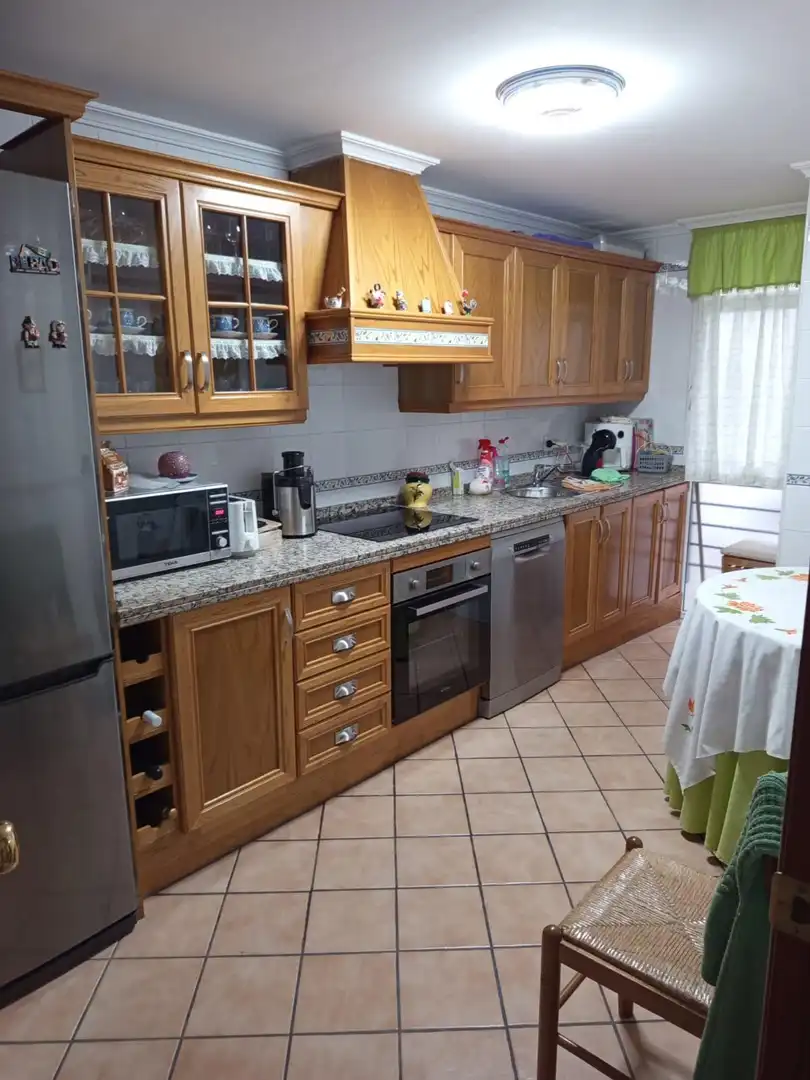 Kitchen of Flat for sale in Algeciras  with Air Conditioner, Terrace and Storage room
