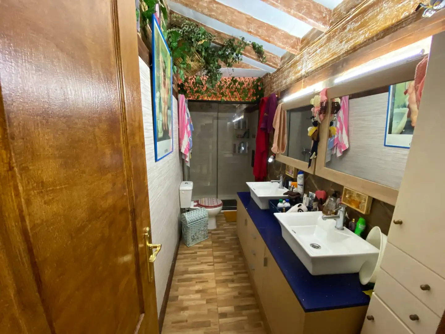 Badezimmer von Haus oder Chalet zum Verkauf in Sax mit Klimaanlage und Terrasse