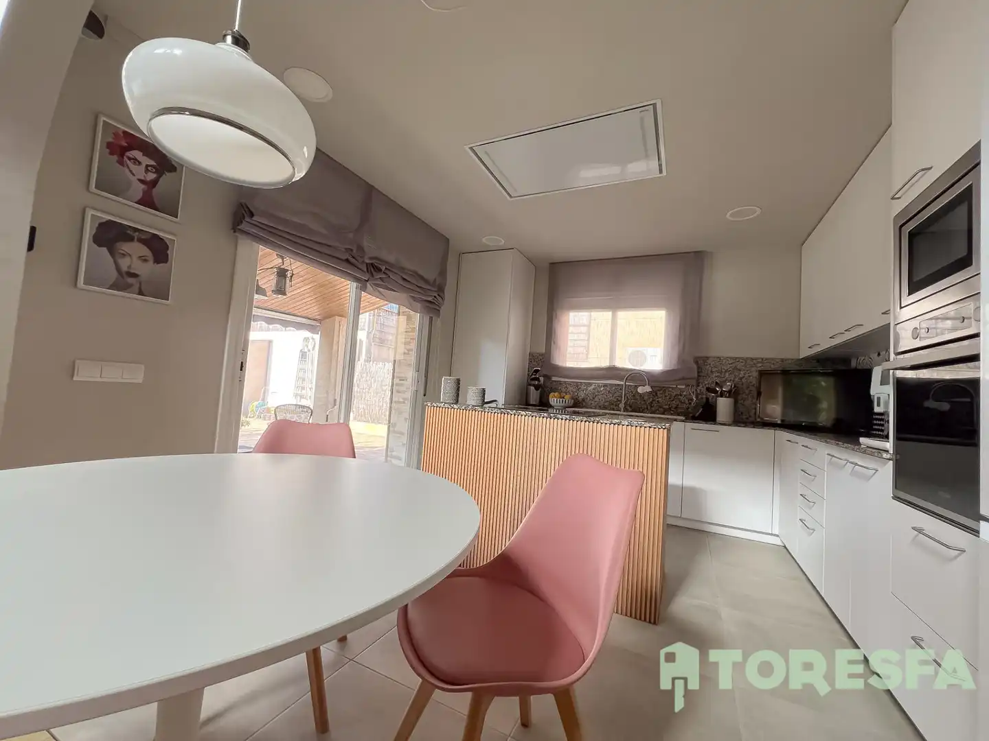 Cocina de Casa o chalet en venta en Lliçà d'Amunt con Jardín privado y Parquet
