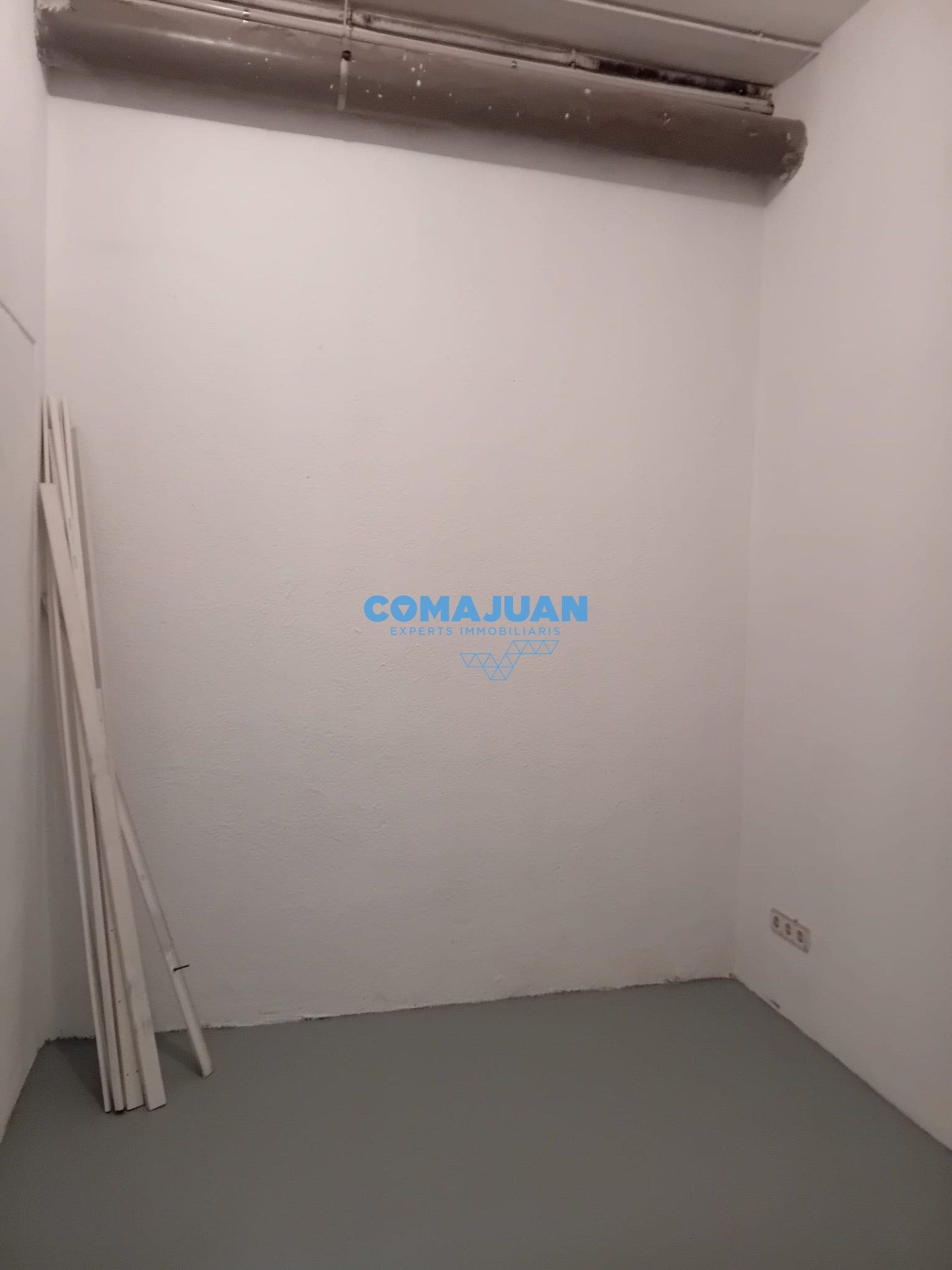 Box room to rent in Mataró
