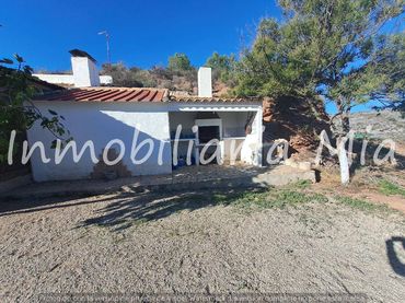 Casa amb jardí en venda a Pedanías Centro
