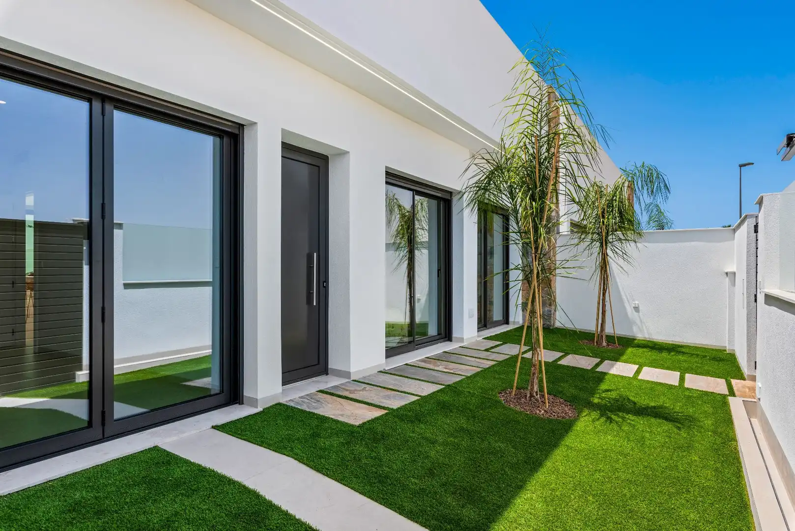 Villa avec piscine à vendre à Infanta Elena 3
