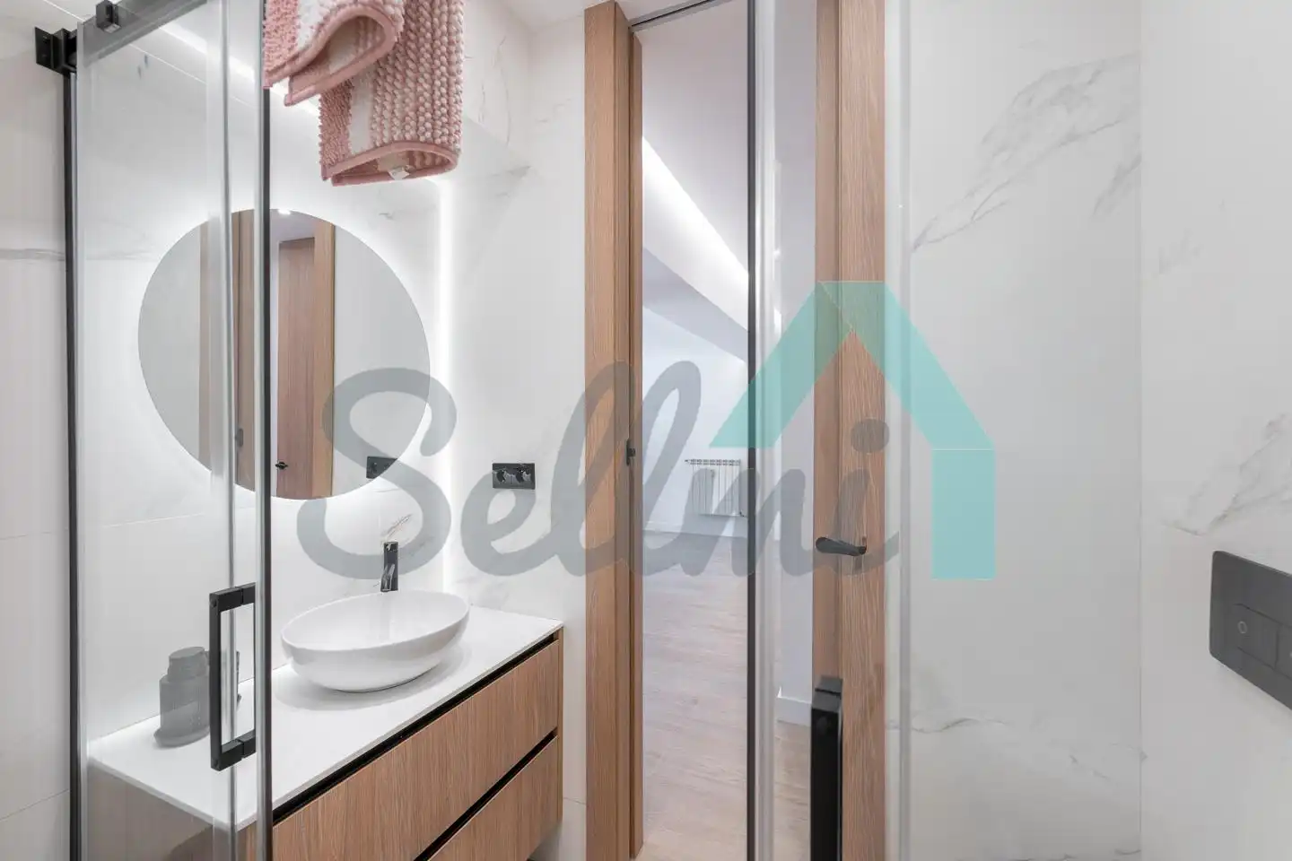 Flat for rent in Calle Real Oviedo, Masip