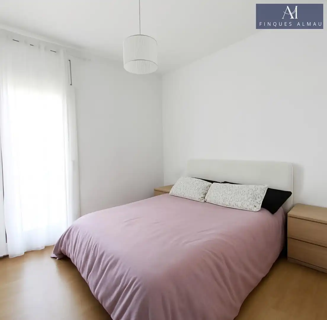 Schlafzimmer von Wohnung zum Verkauf in Sitges mit Klimaanlage, Parkett und Terrasse