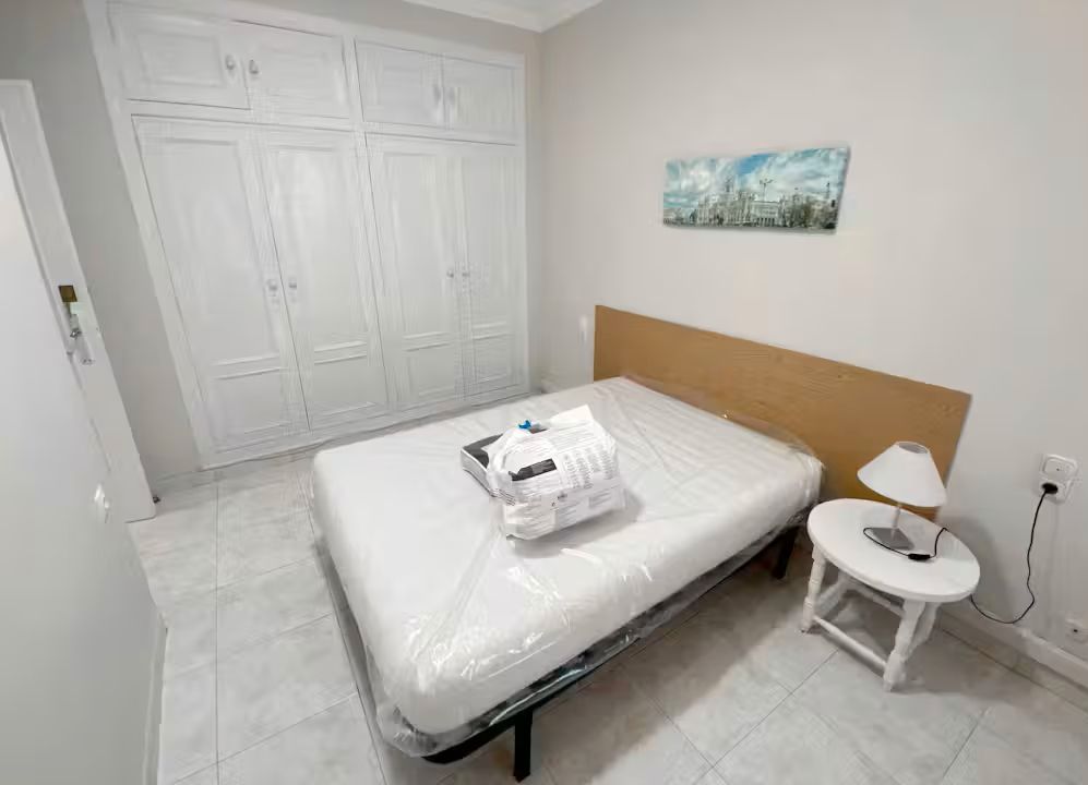 Dormitori de Pis de lloguer en Málaga Capital amb Moblat