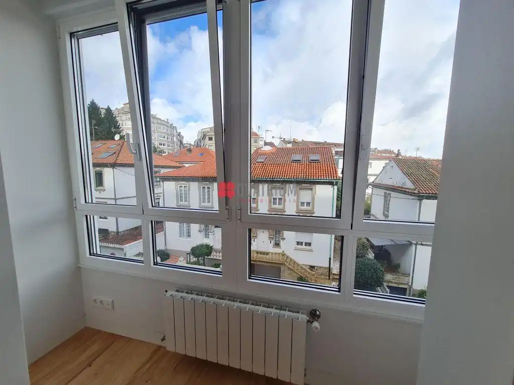 Balcony of Flat for rent in Santiago de Compostela   with Heating