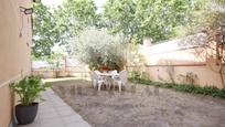 Jardí de Casa adosada en venda en Mataró amb Aire condicionat, Calefacció i Jardí privat