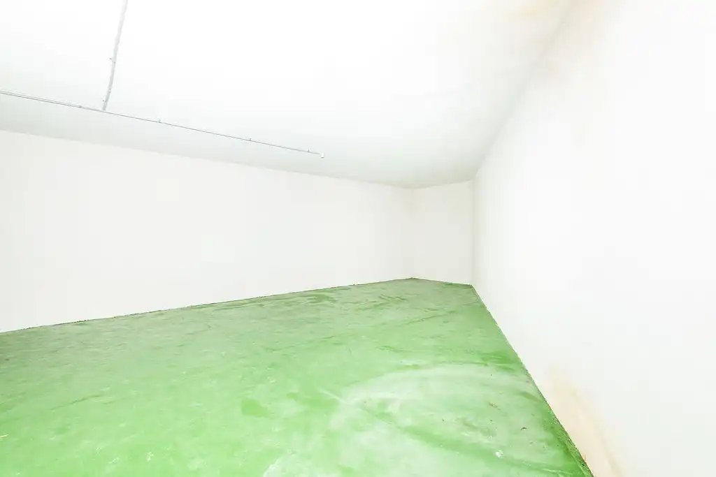 Garage for sale in Sopela