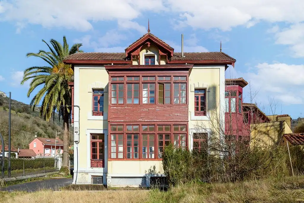 Edifici en venda a AN ANDRES Nº 95 PG 84 PARCELA 419, 419, San Claudio - Trubia - Las Caldas