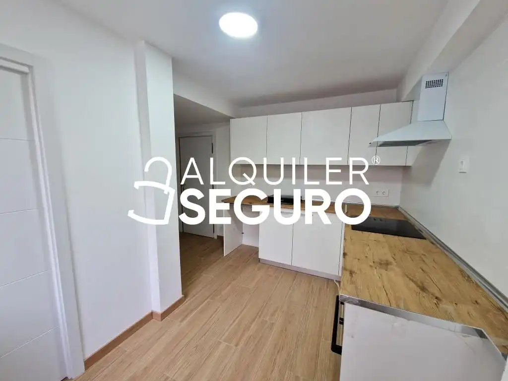 Cuina de Pis de lloguer en Móstoles amb Calefacció