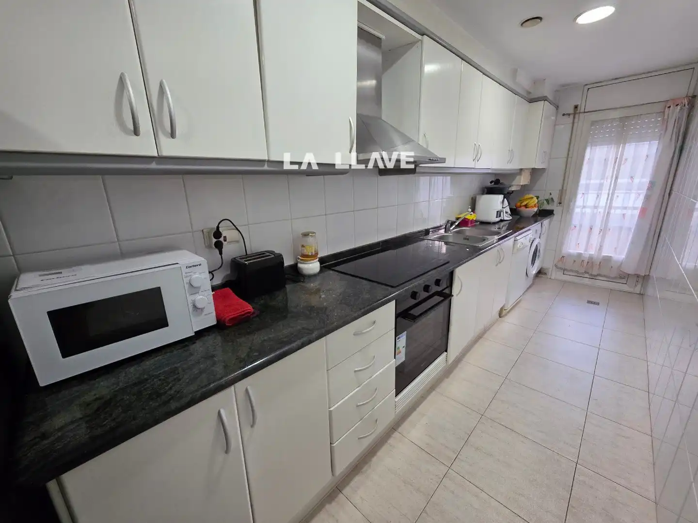 Cocina de Piso en venta en Blanes con Calefacción, Terraza y Amueblado