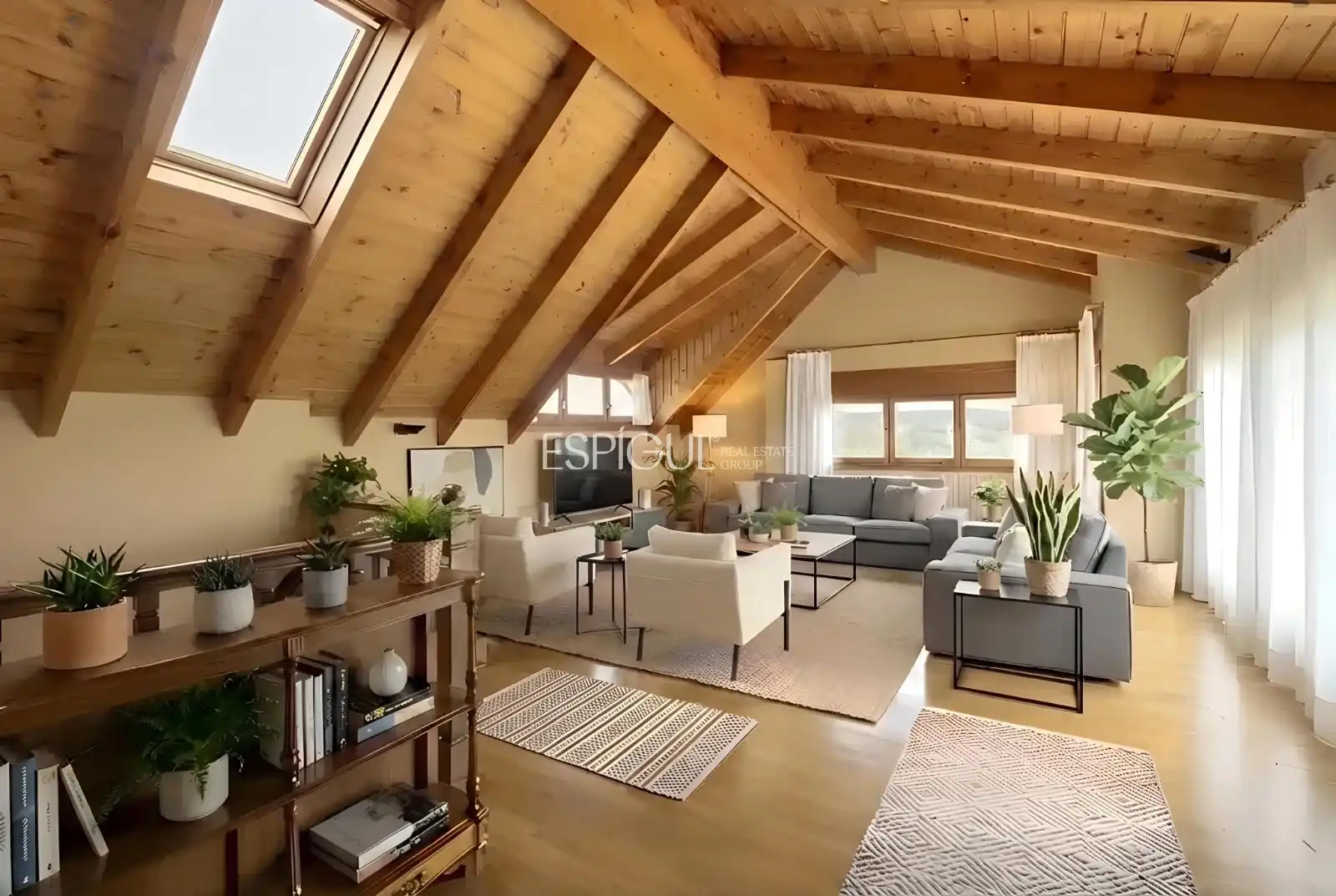 Living room of Houses for sale in Sant Cugat del Vallès  with Air Conditioner, Heating and Parquet flooring