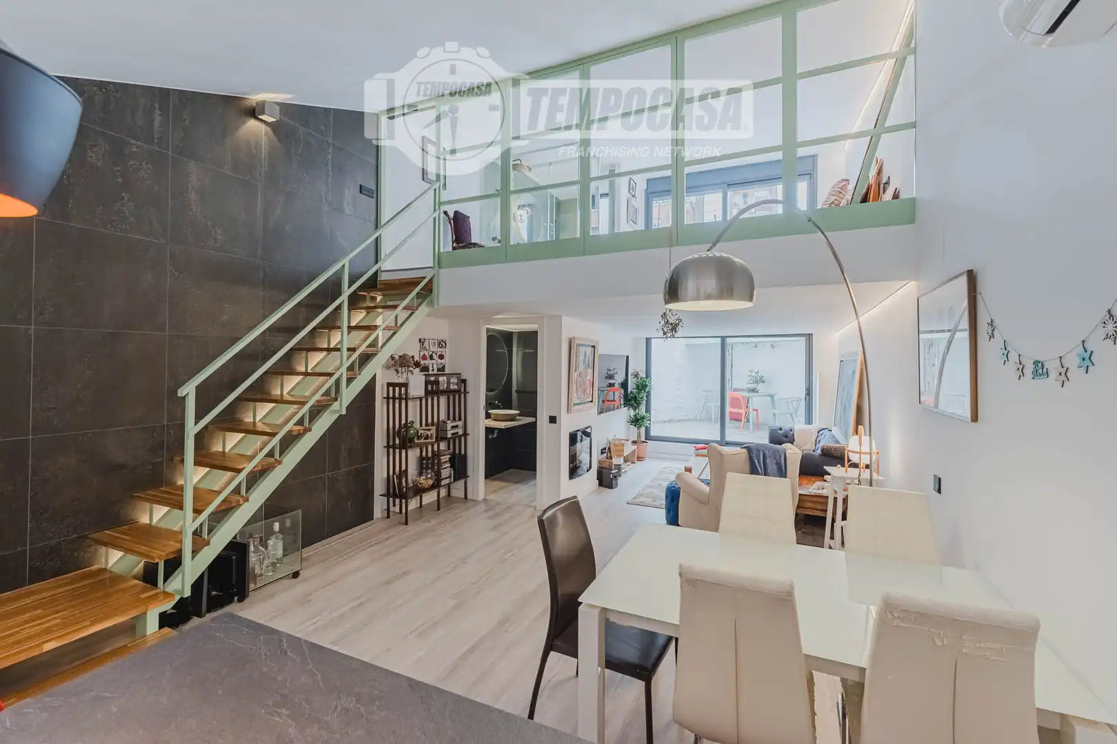 Living room of Flat for sale in Barcelona  with Air Conditioner, Heating and Balcony