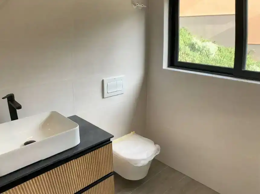 Baño de Piso en venta en Begur con Aire acondicionado y Balcón