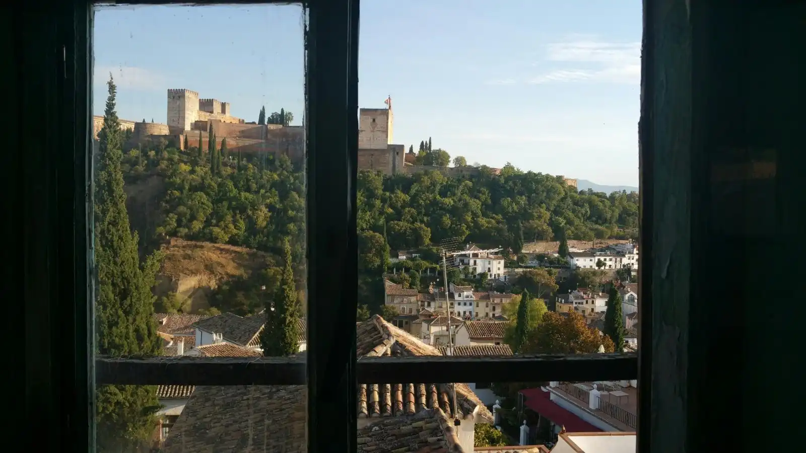 Vista exterior de Casa o chalet en venta en Granada con Terraza