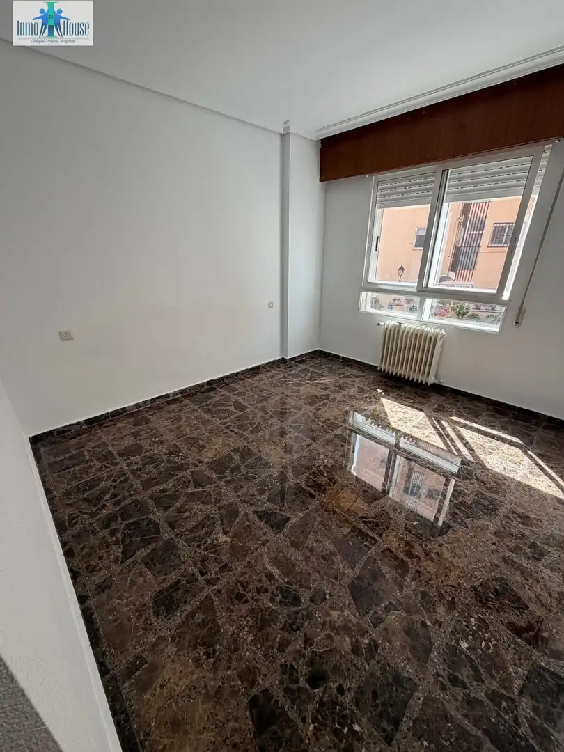 Appartamento con terrazza in vendita a Industria, imagen 18