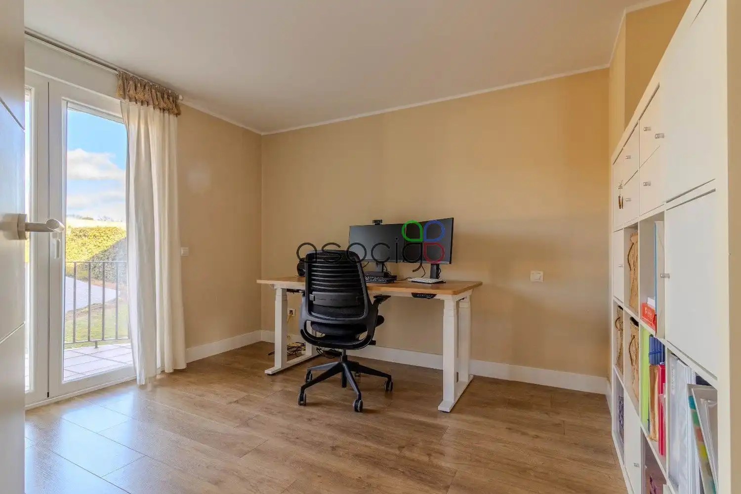 Bedroom of Houses for sale in Cabanillas del Campo  with Air Conditioner, Heating and Storage room